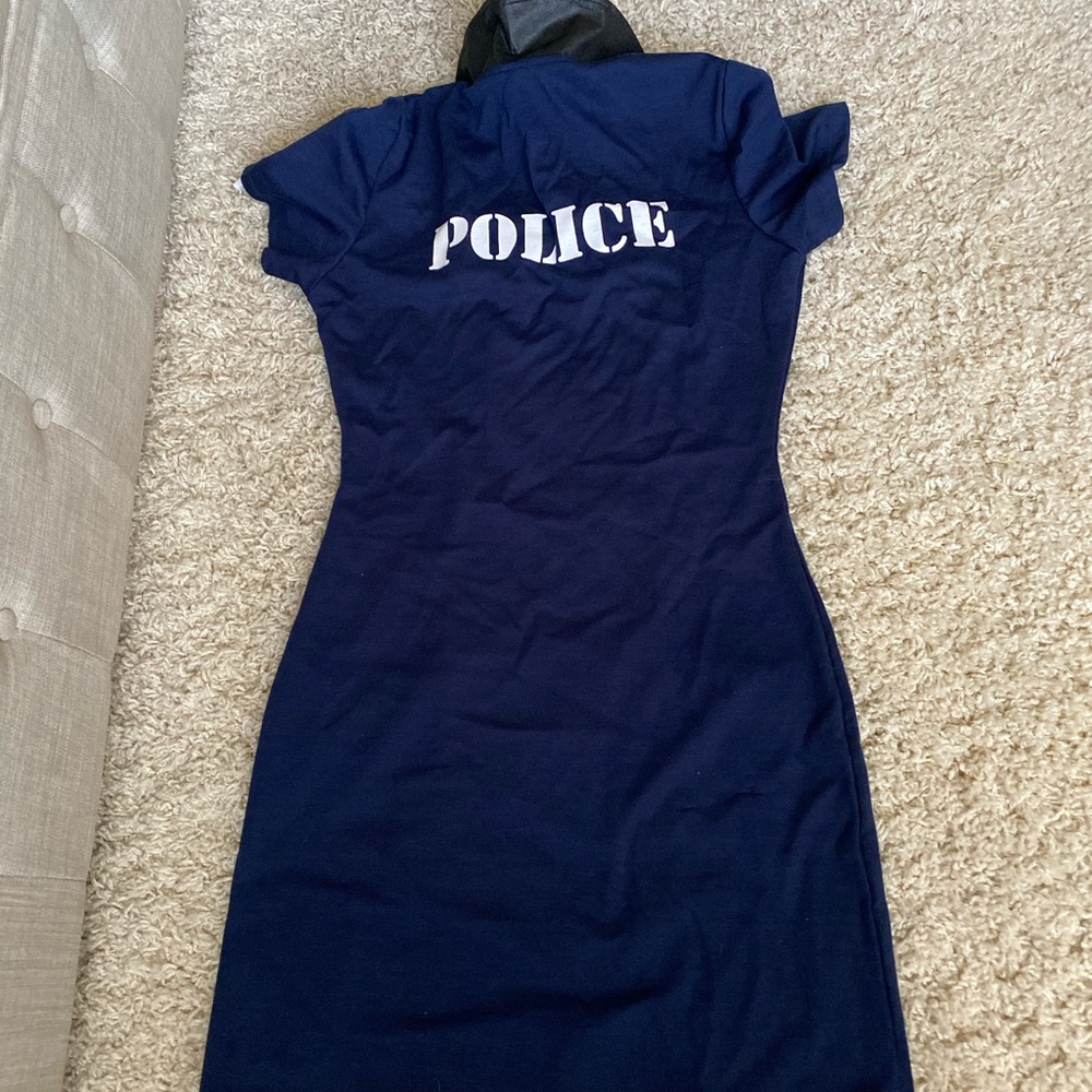 Sexy Police Costume + Accesories - Picture 2 of 8